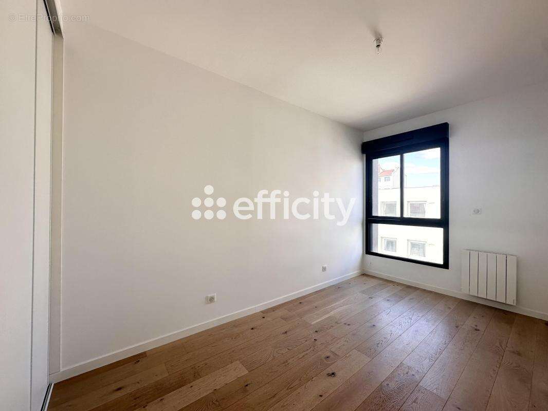 Appartement à LYON-8E