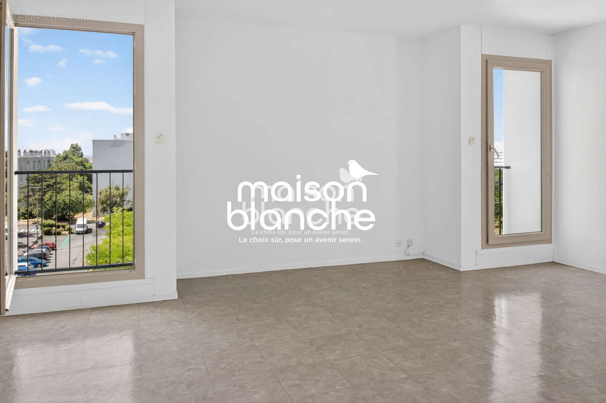 PIECE DE VIE  - Appartement à LA ROCHELLE