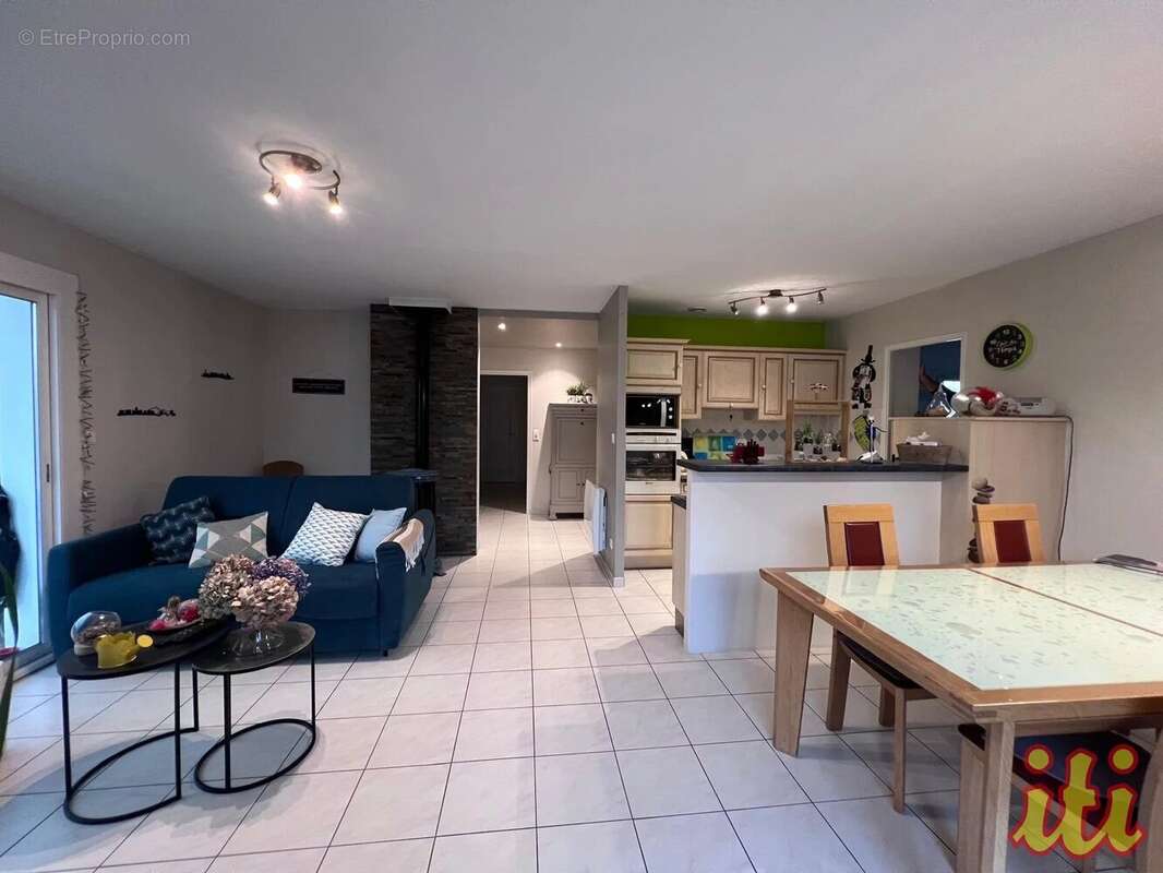 Maison à TALMONT-SAINT-HILAIRE