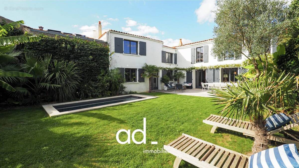 Maison à NIEUL-SUR-MER