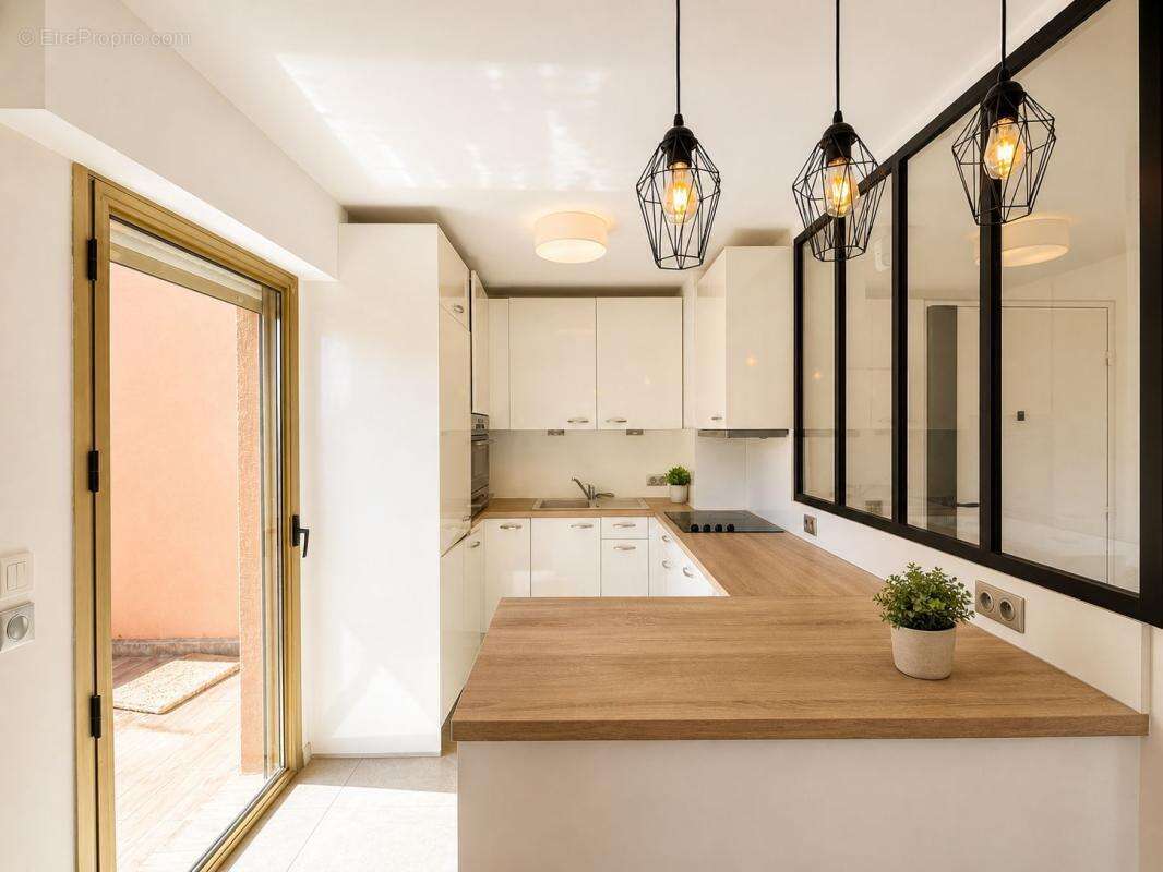 Rénové + Terrasse de 75 m² - photo 3