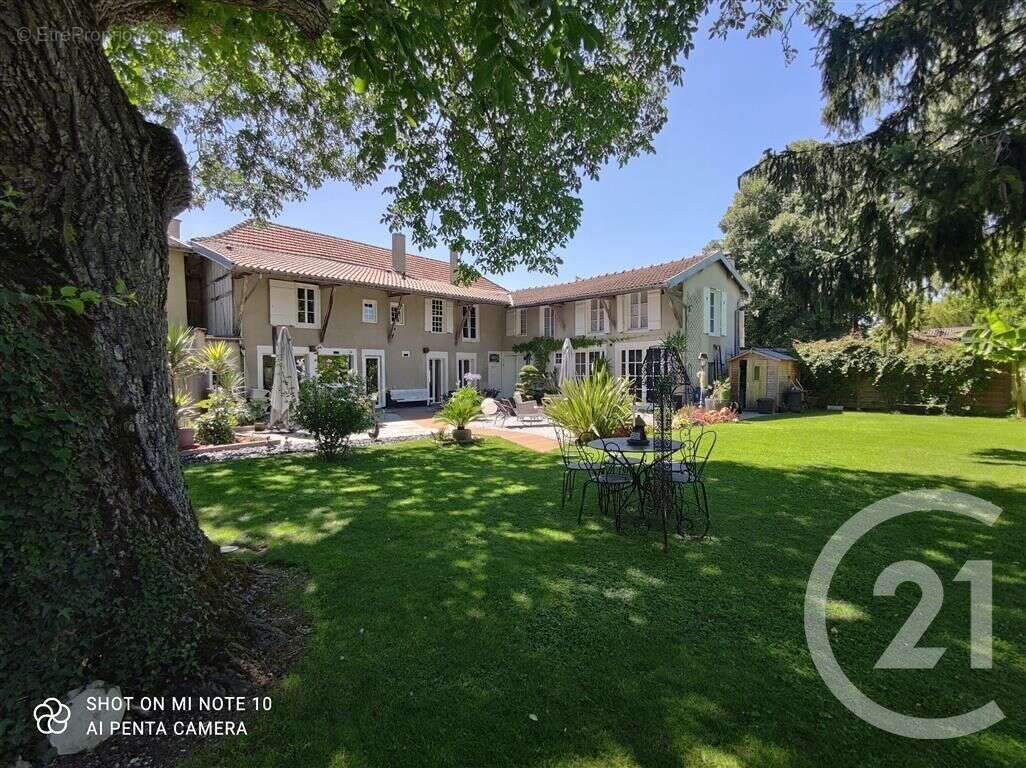 Maison à LA CHAUSSEE-SUR-MARNE