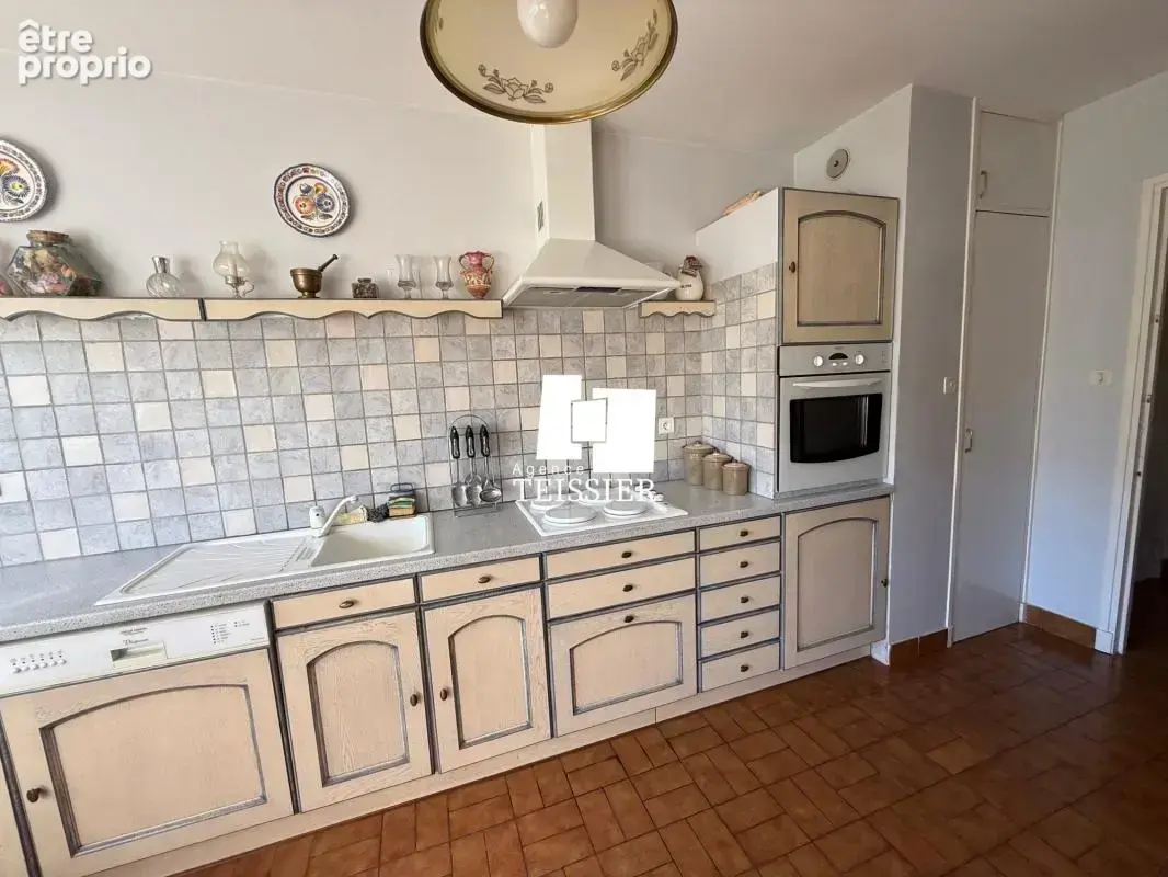Exclusivité : 07140 Les Vans appartement avec terrasse - photo 8
