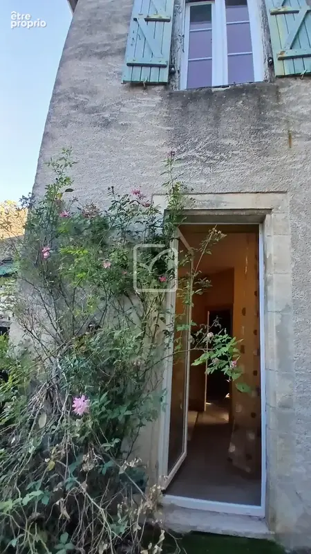 Maison de ville avec jardin et potentiel   Centre de Martel - photo 10