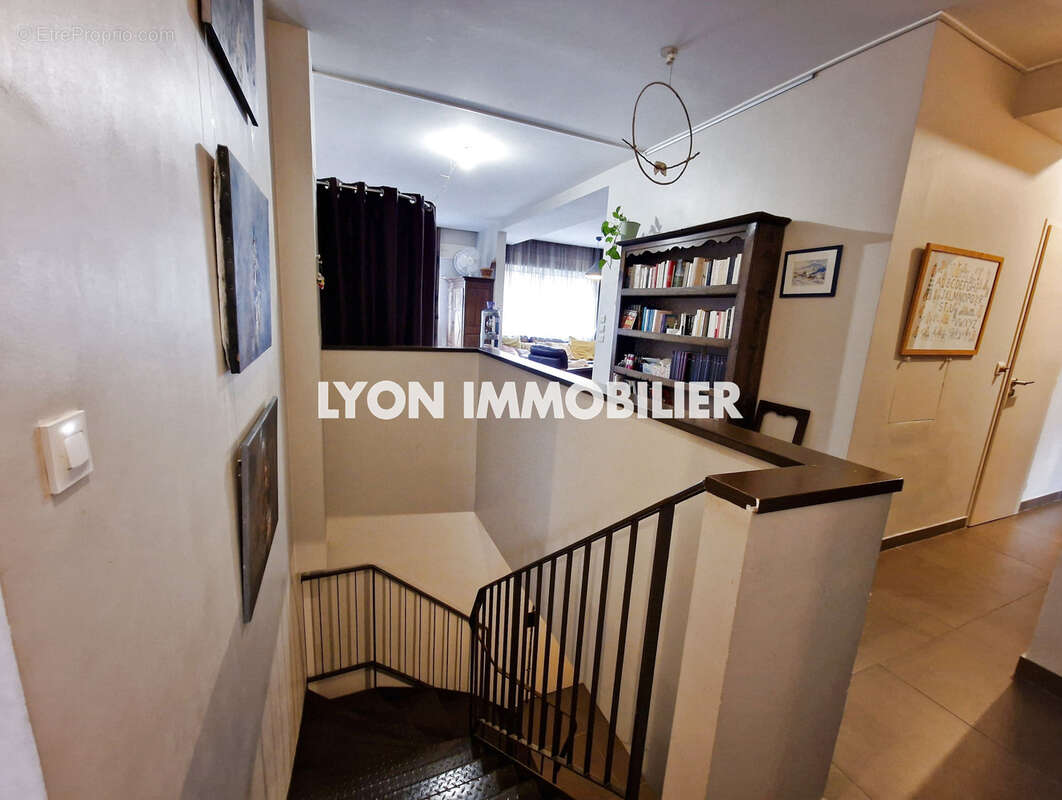 Appartement à LYON-8E