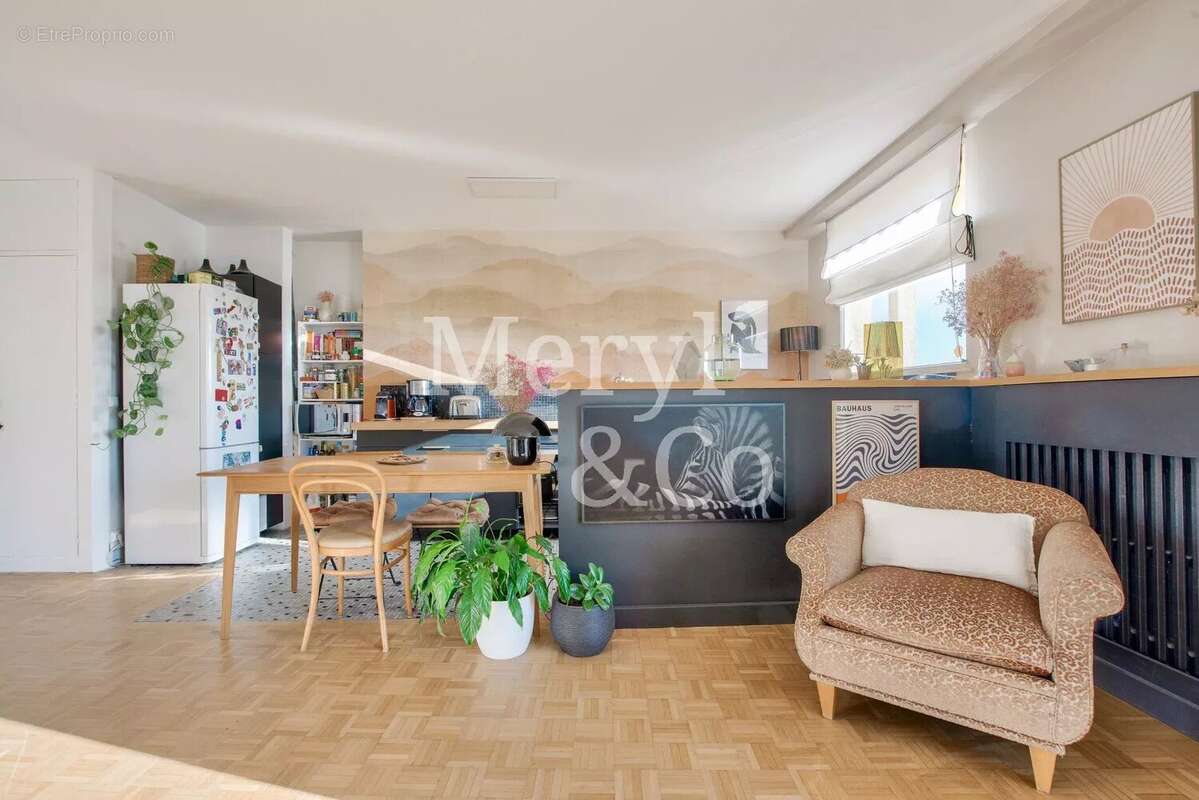 Appartement à PARIS-12E