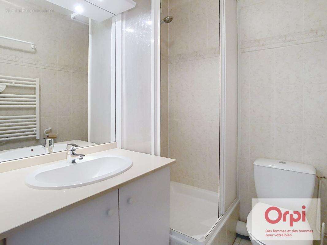 Appartement À Vendre - photo 10