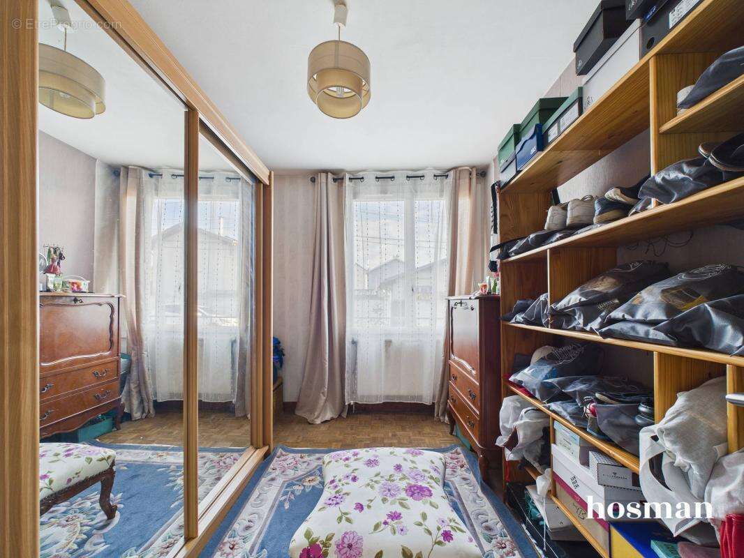 Maison à SAINT-SEBASTIEN-SUR-LOIRE