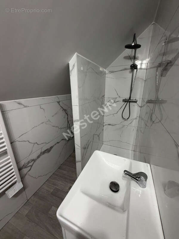 Maison avec 1273 m² de terrain idealement situee - photo 9