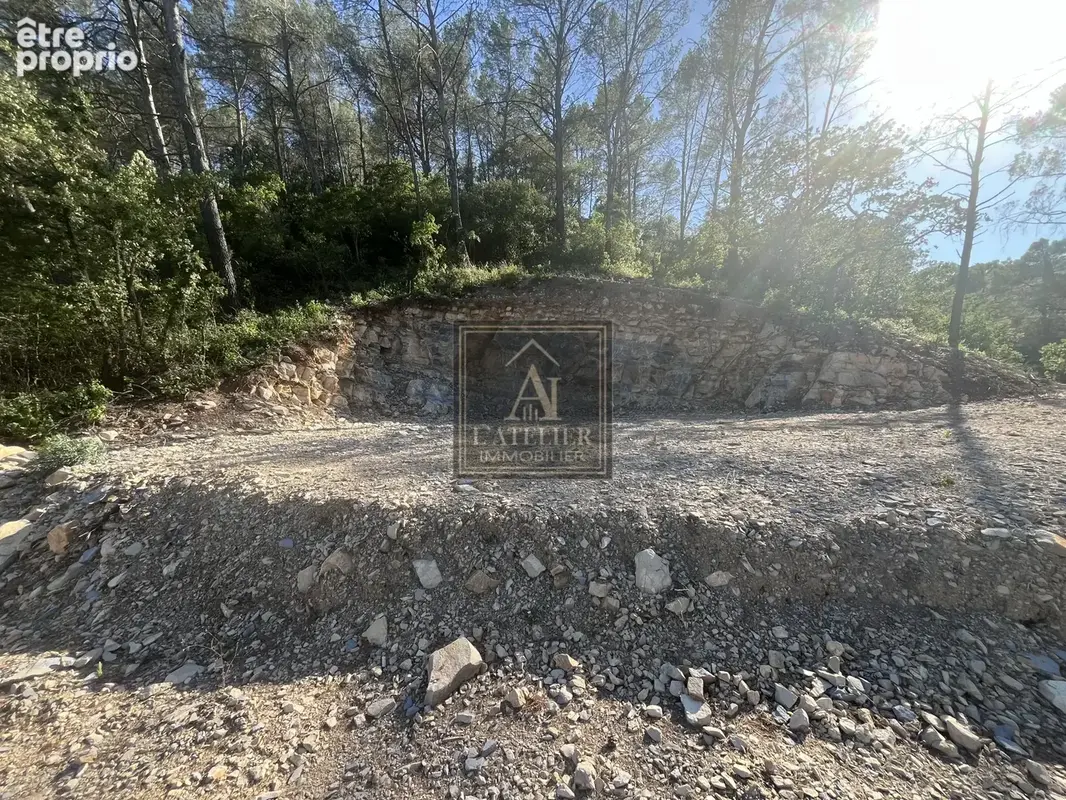 Terrain à bâtir de 1540 m2 avec permis accepté - photo 3