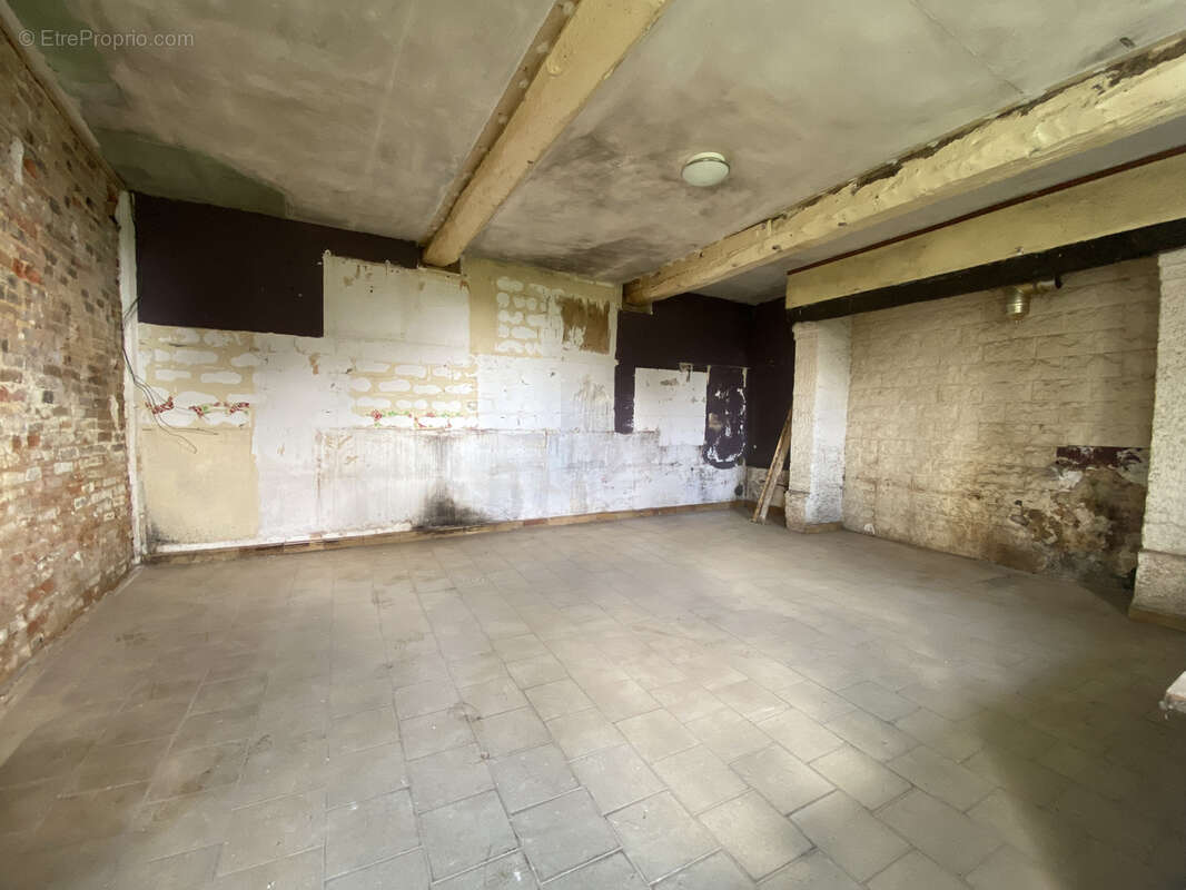 Maison à FONTAINE-LE-DUN