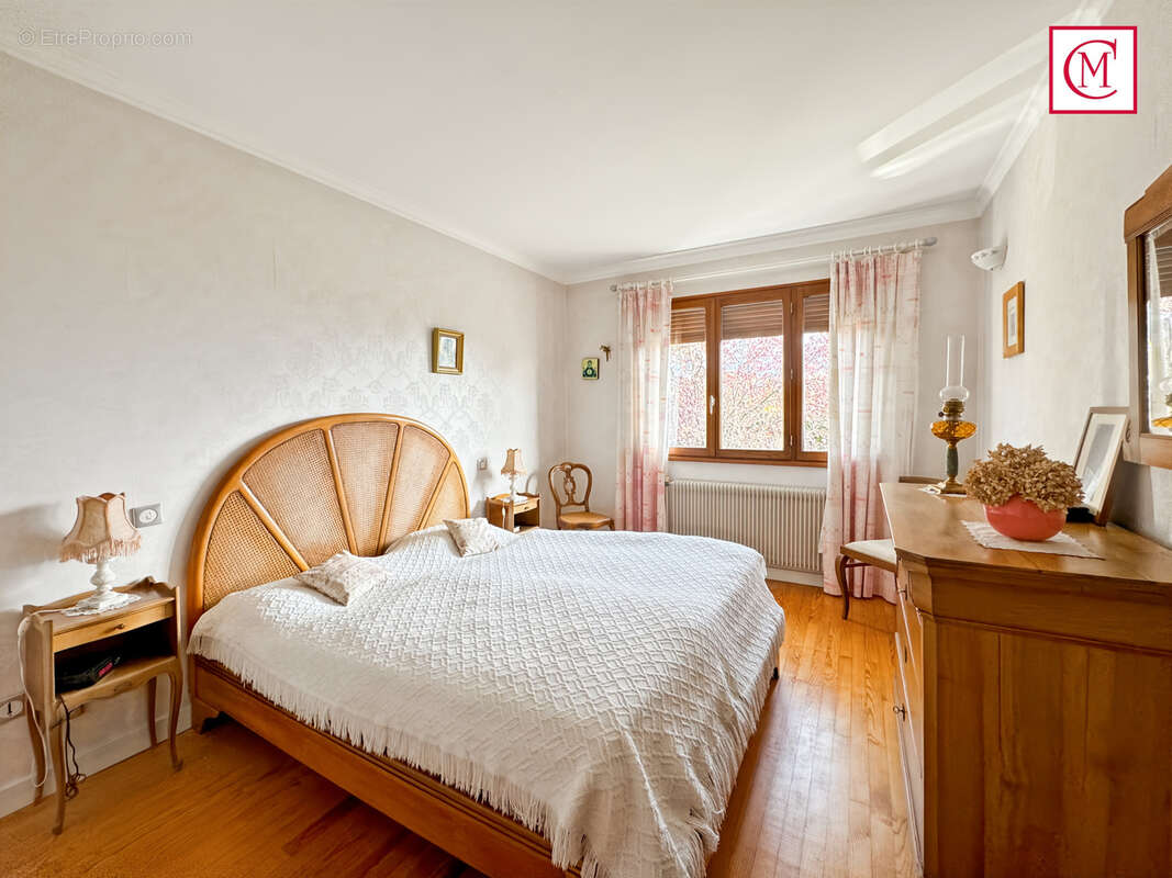 Maison à SAINT-ISMIER