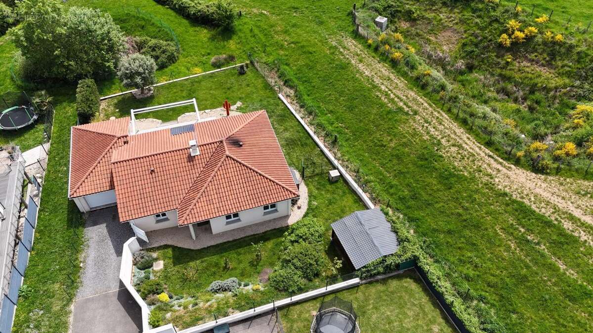 Maison à PONTCHARRA-SUR-TURDINE