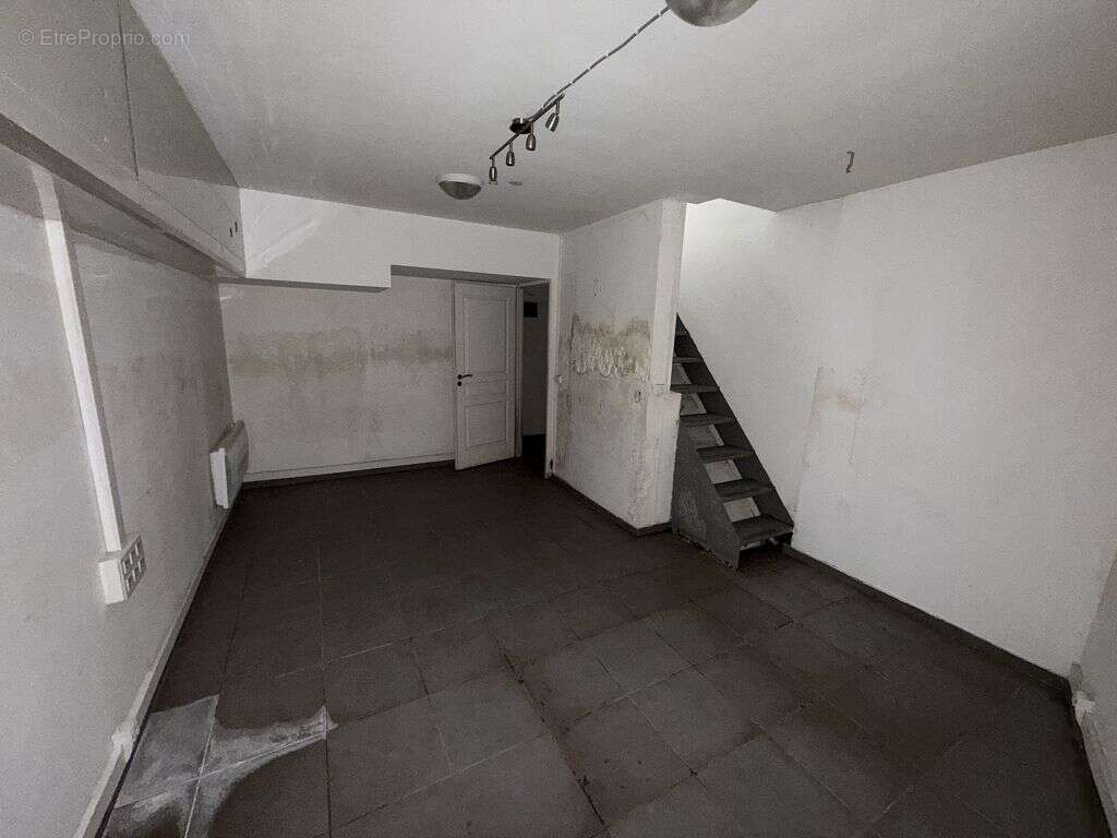 Commerce à REMIREMONT