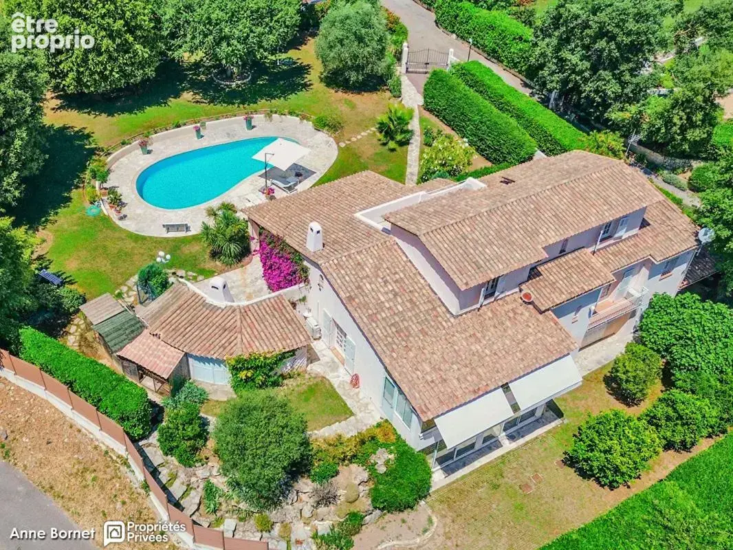Villa 7 pièces 300 m2 avec parc paysager et piscine - LE ROURET - photo 5