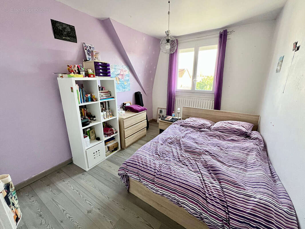 Maison à CONFLANS-SAINTE-HONORINE