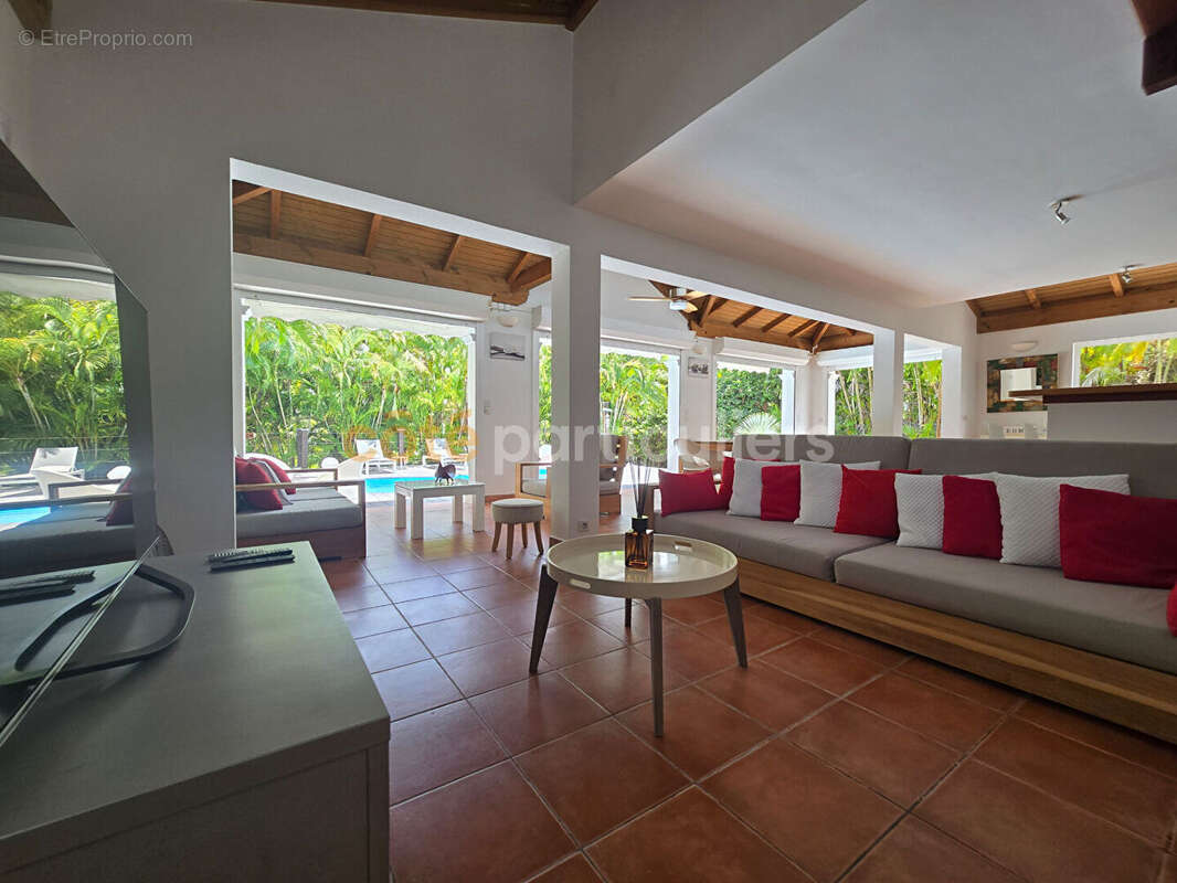 Villa f4 - route touristique saint francois - photo 10