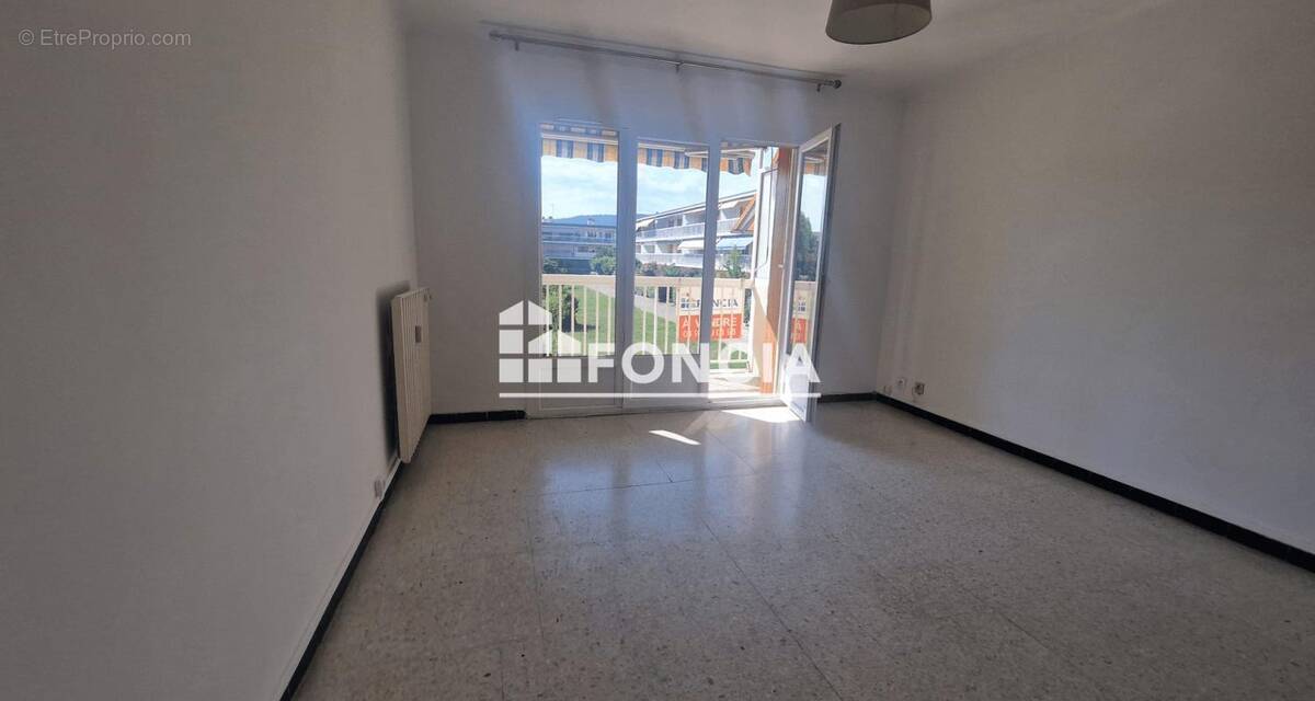 Appartement à BRIGNOLES