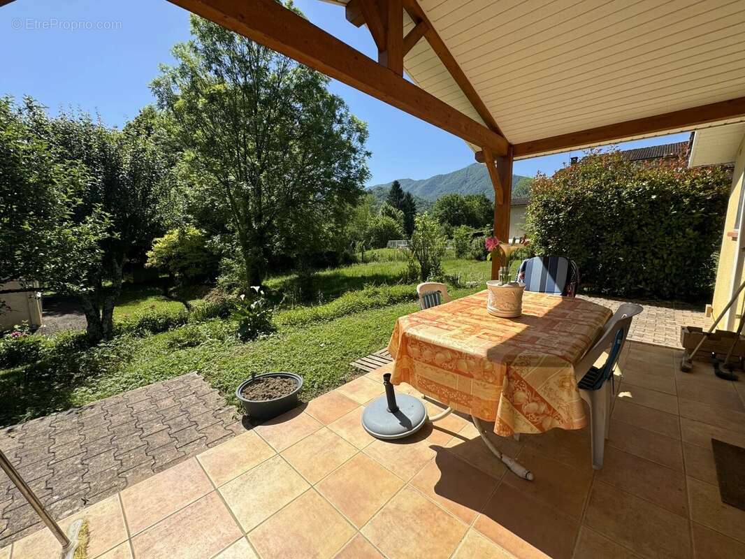 Maison malie de 42 m2 sur 2079 m2 de terrain - photo 5