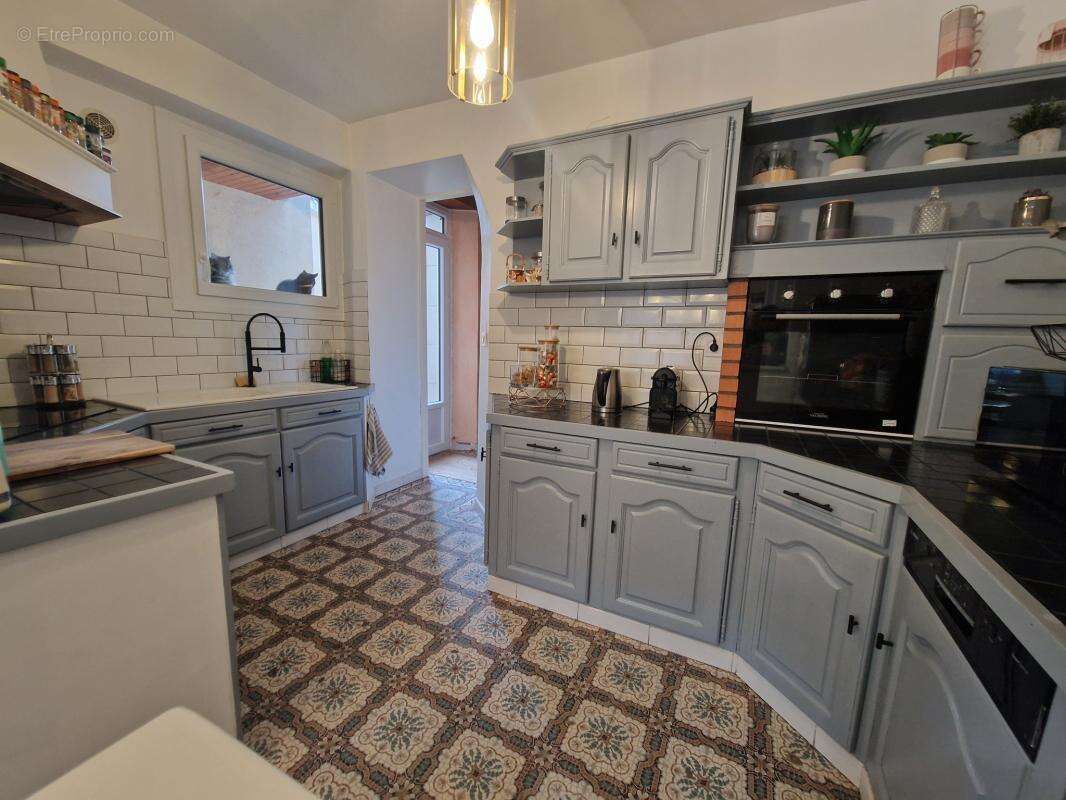 Maison à MONTFORT-LE-GESNOIS