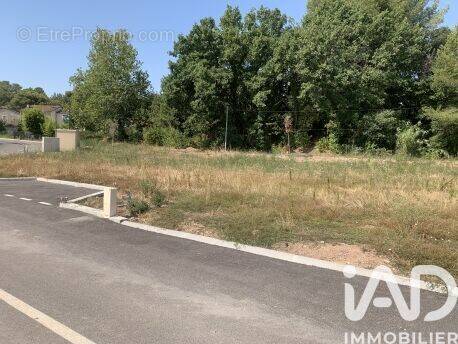 Photo 1 - Terrain à CARNOULES