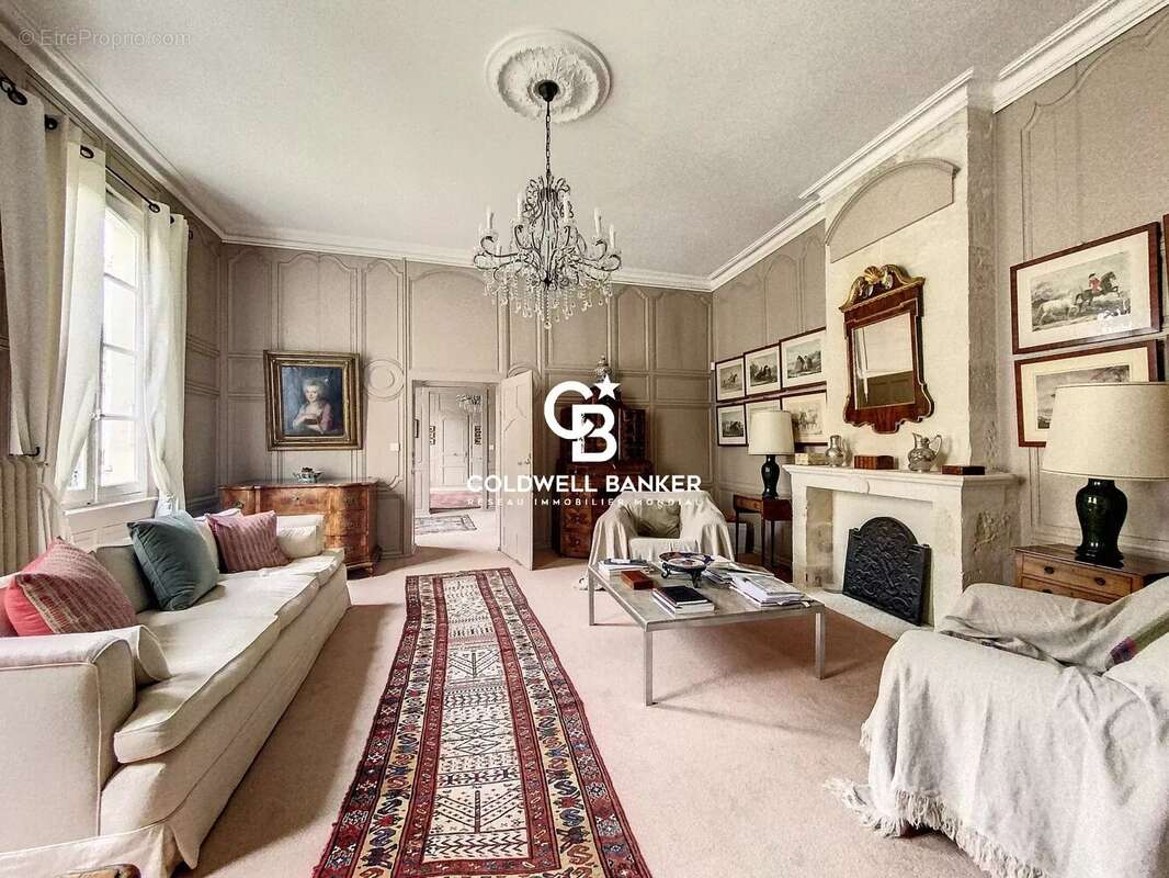 La « Maison Coquille » : une demeure bourgeoise entre symbolisme, vitraux d'art et secrets d'histoire - photo 4