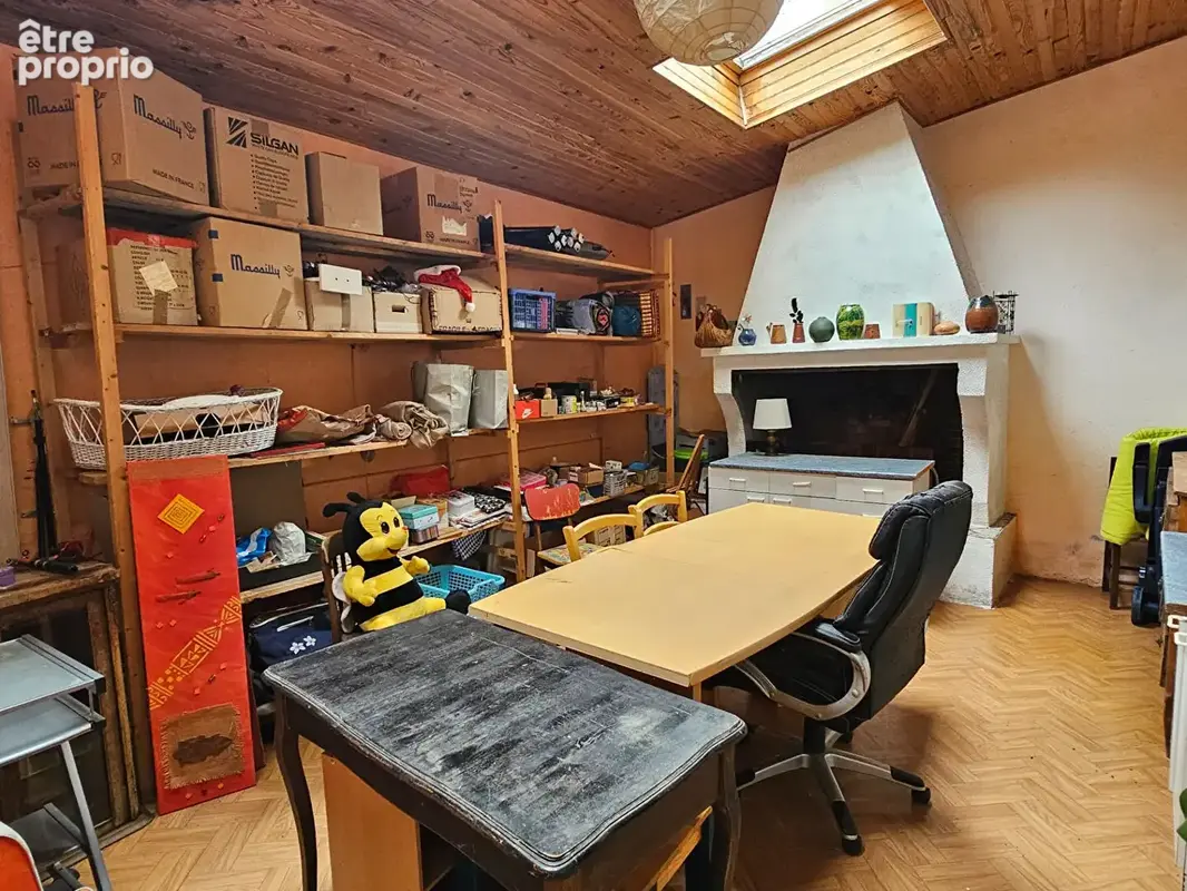 Maison de village avec cour et garage - photo 10
