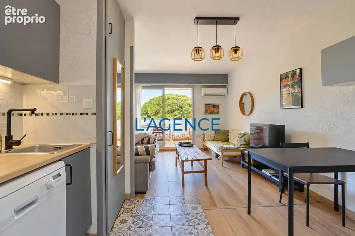 Appartement T2 de 35m2 avec 26m2 de terrasse sur le port de hyeres - photo 7