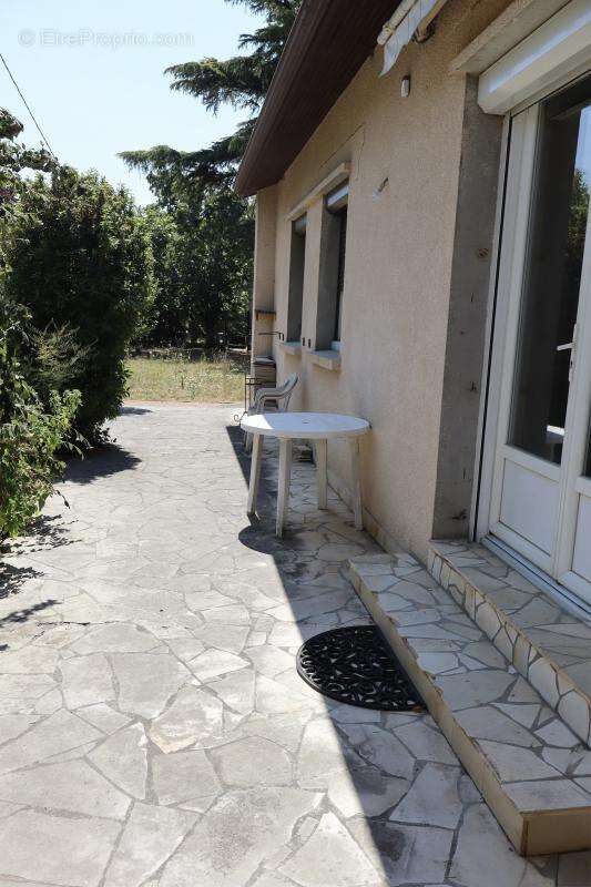 Maison plain-pied 114 m² Villeneuve-Tolosane - photo 8