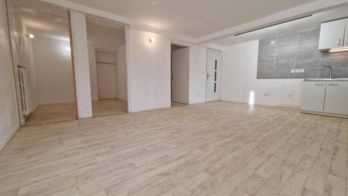 Appartement à AIX-LES-BAINS