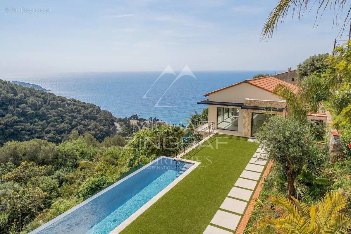 Maison à ROQUEBRUNE-CAP-MARTIN