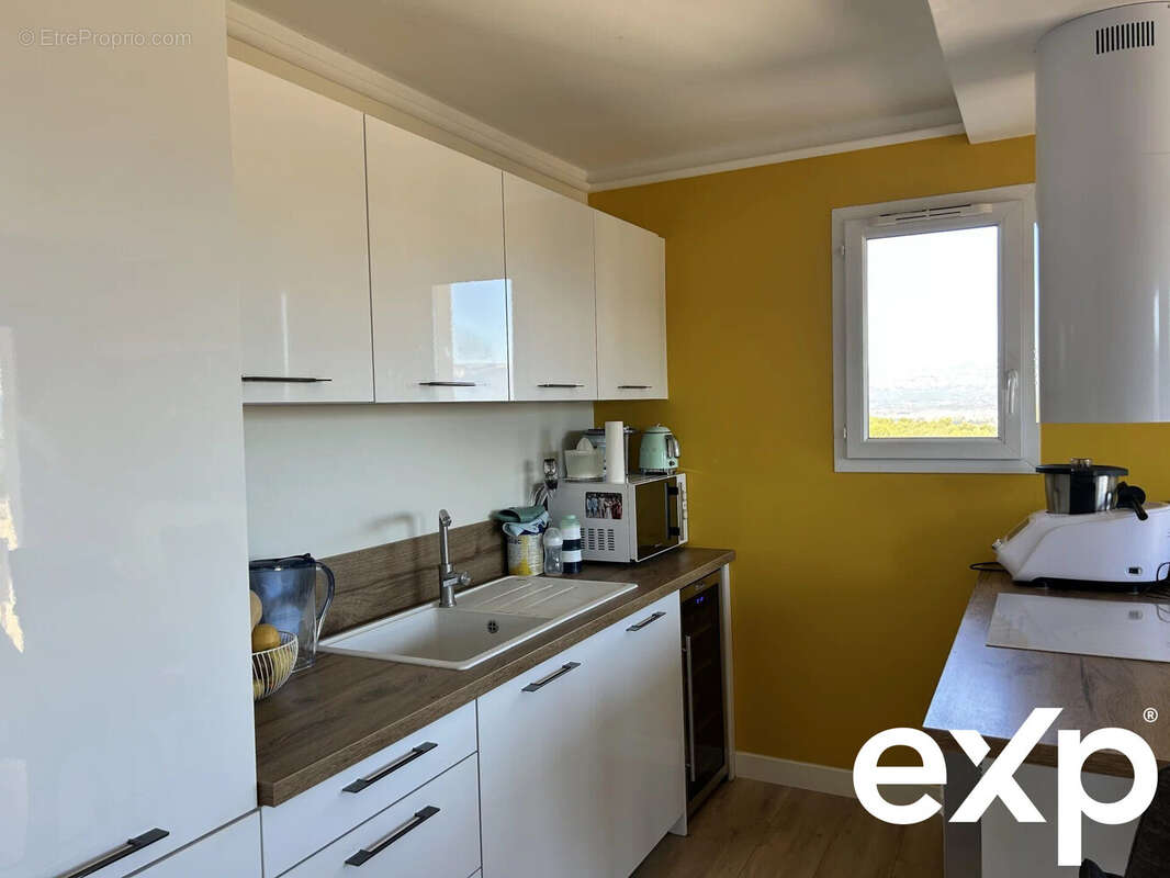 Appartement à MALLEMORT