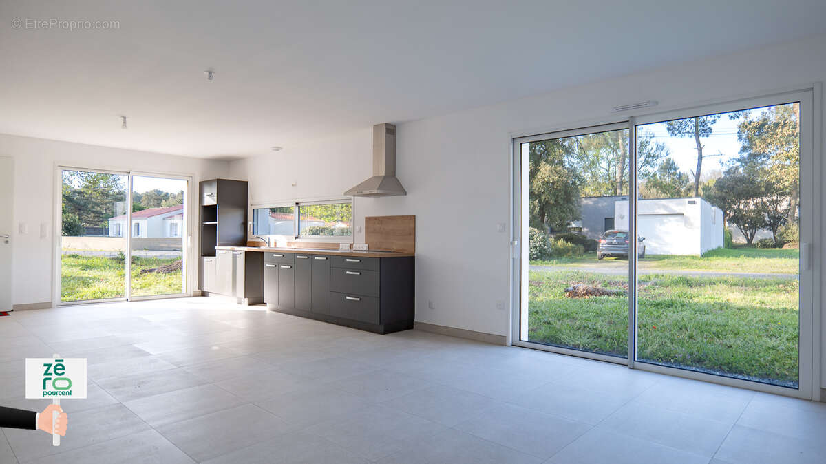 Maison à SAINT-HILAIRE-DE-RIEZ