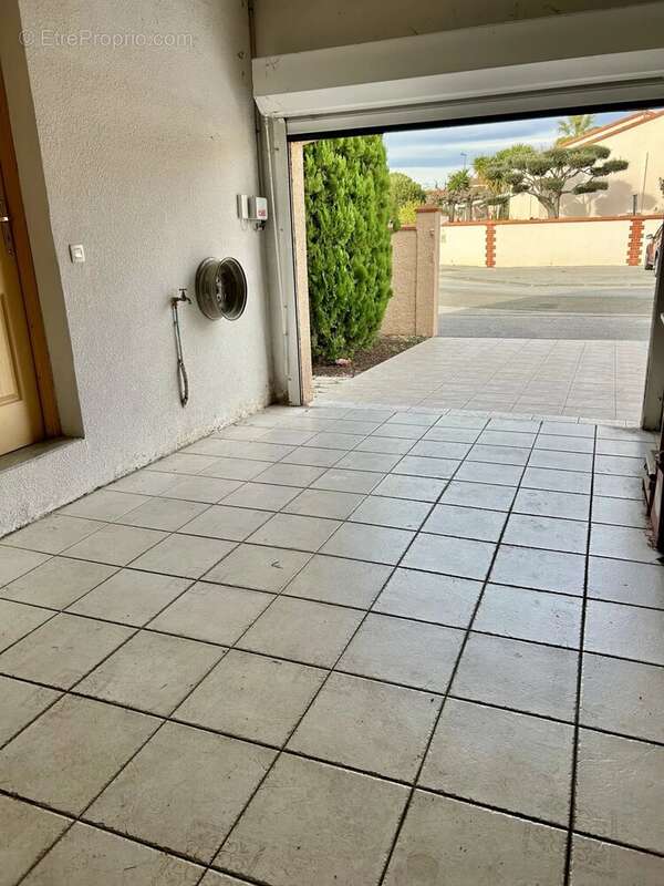 Maison à VILLENEUVE-DE-LA-RAHO