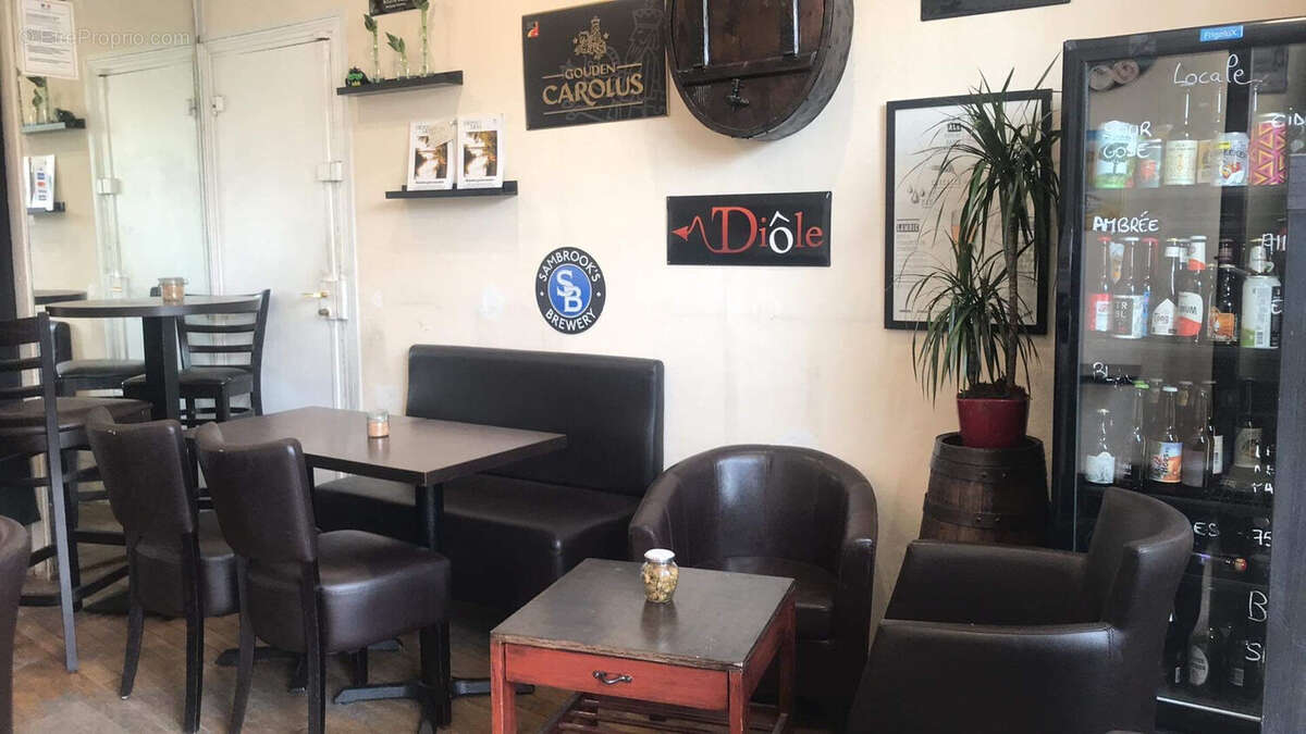 Commerce à SAINT-GERMAIN-EN-LAYE