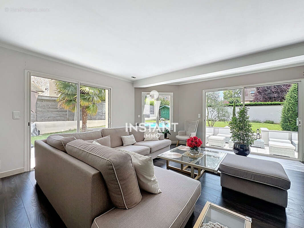 Maison à LONGPONT-SUR-ORGE