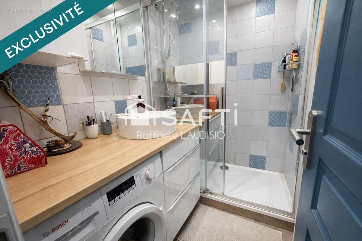 Photo 7 - Appartement à ROQUEBRUNE-SUR-ARGENS