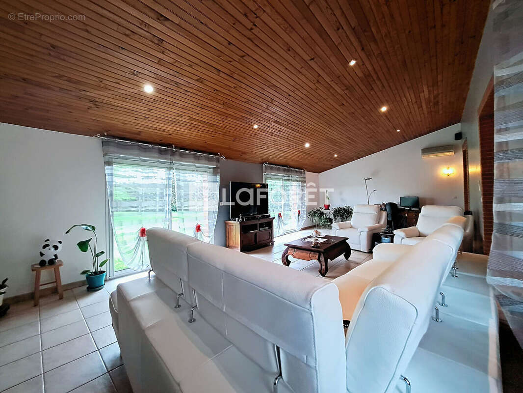 Maison à VILLEMUR-SUR-TARN