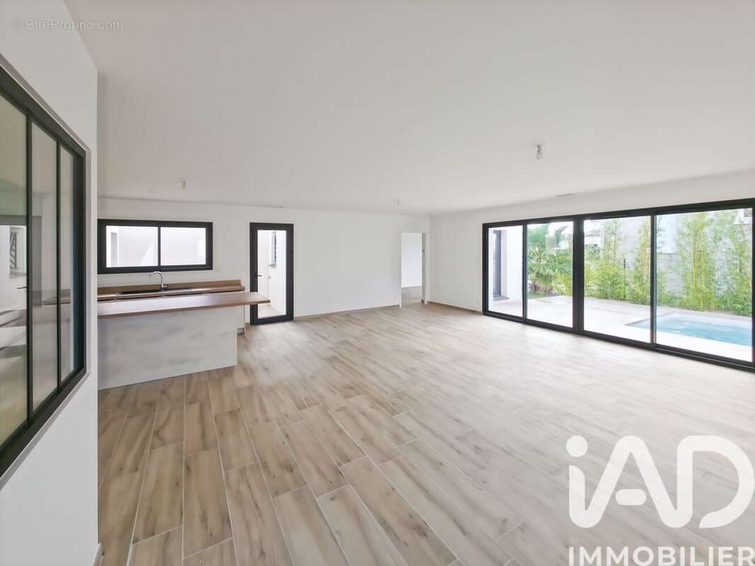 Maison 115 m² à Sauvian  - photo 7