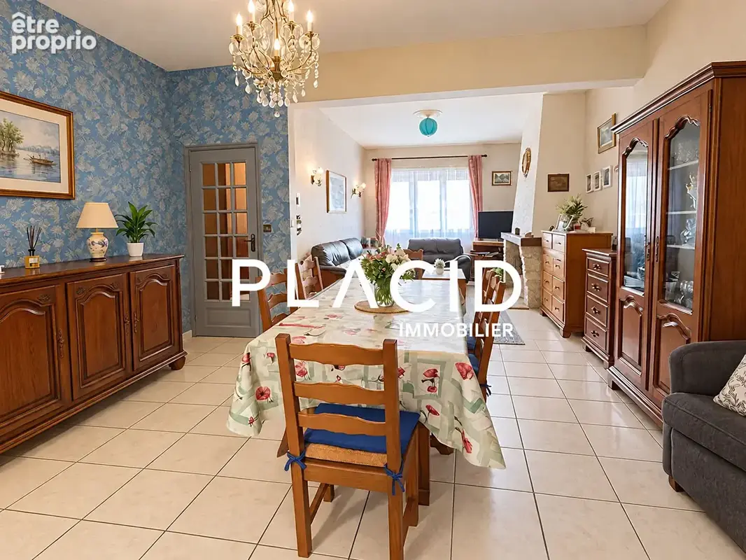 Photo Maison à Calais au prix de 117 000€