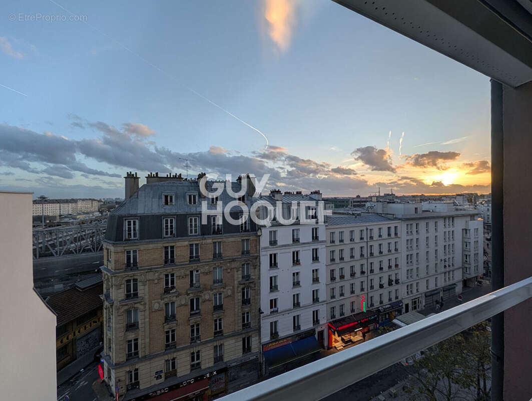 Appartement à PARIS-18E