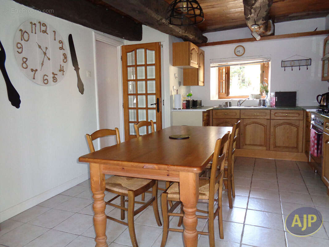 Maison Billio 5 pièce(s) 80 m2 - photo 2