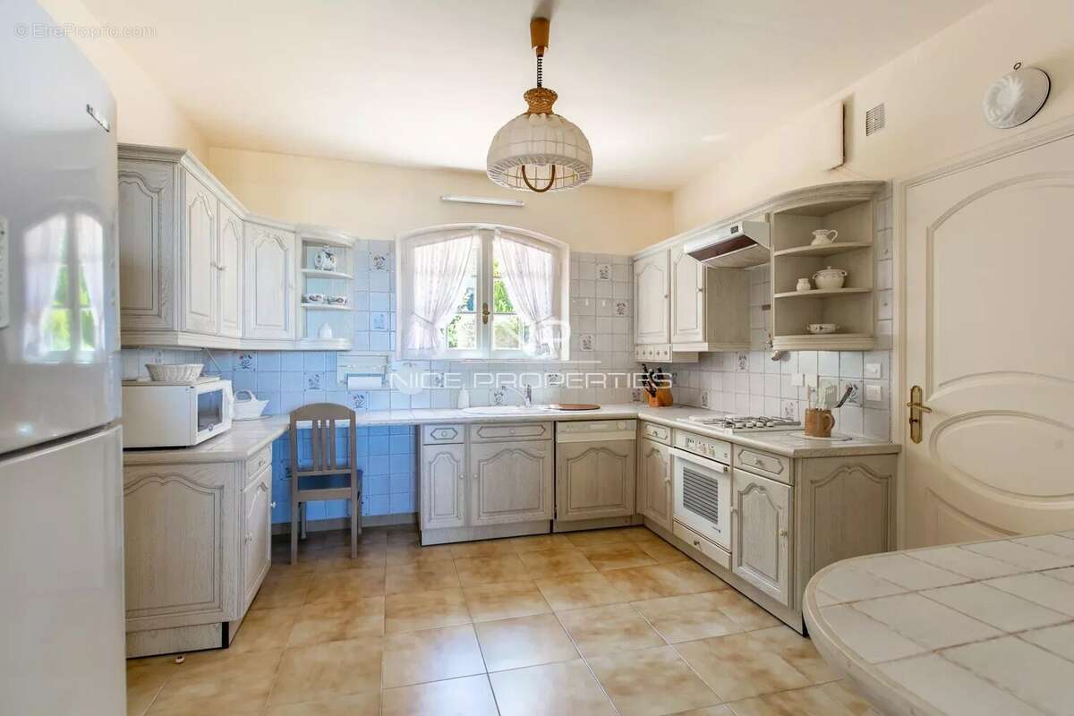 Maison à SAINT-RAPHAEL