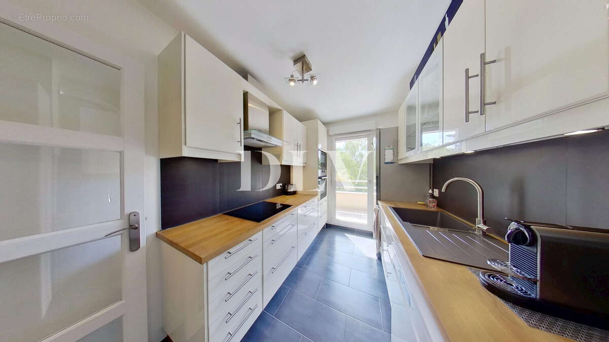 Appartement 89 m² à Avon  - photo 9