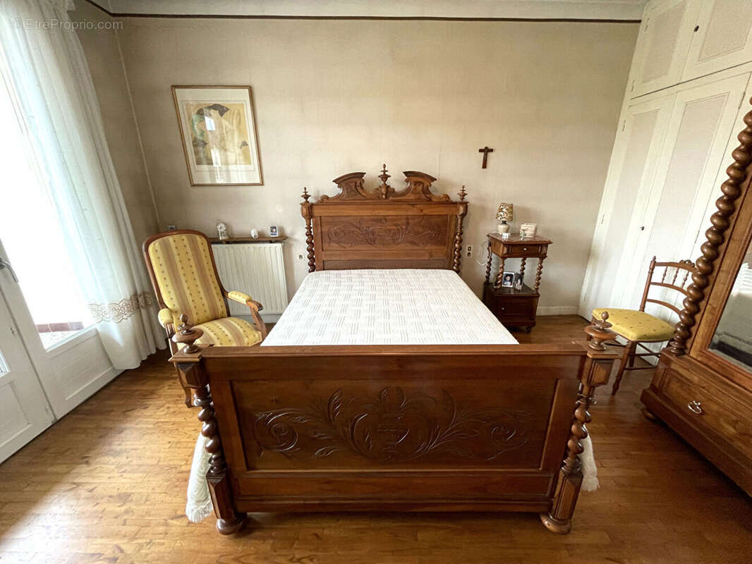 Maison à MONSEMPRON-LIBOS