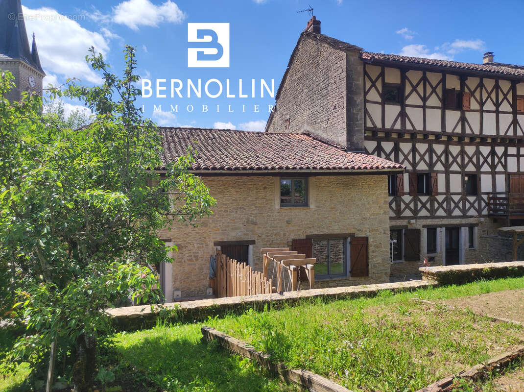 Maison à PRESSIAT