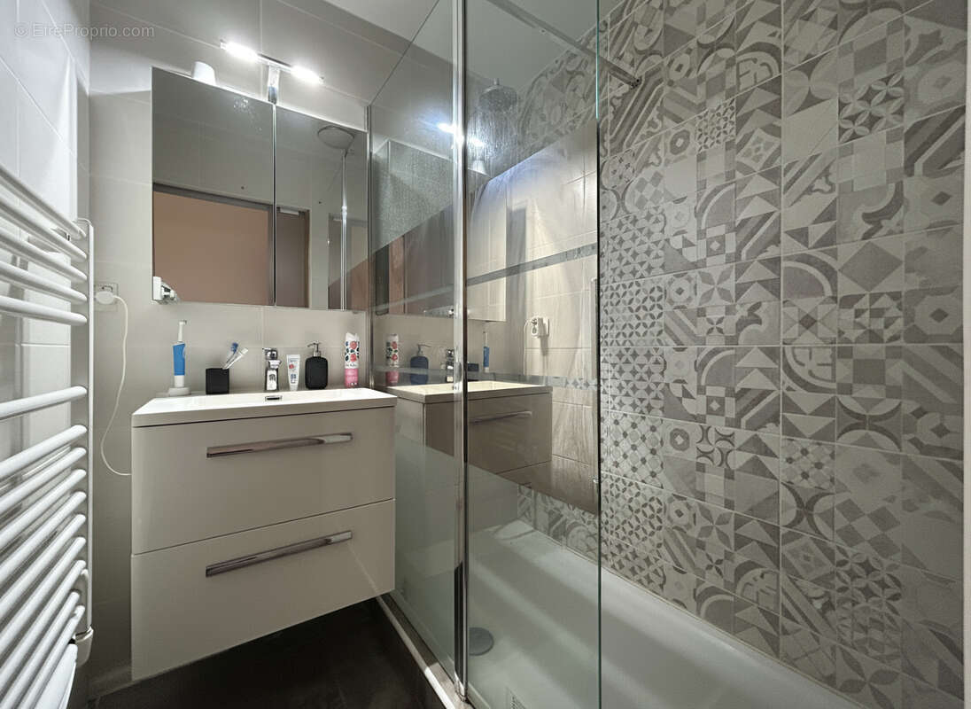 Appartement à MARSEILLE-14E