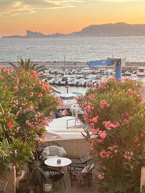 Appartement à SAINT-CYR-SUR-MER