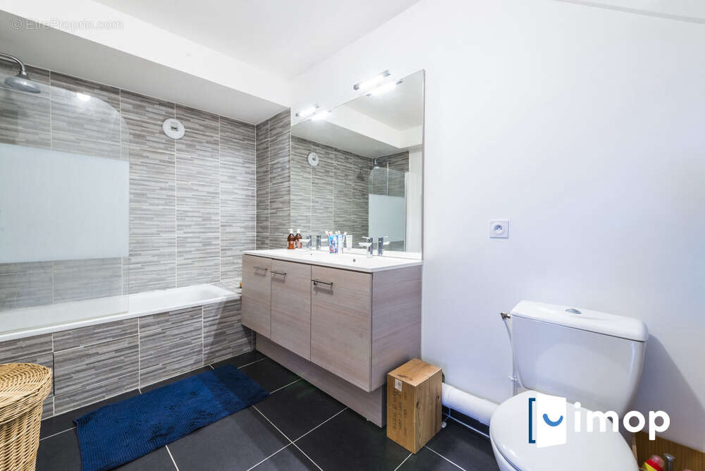 Appartement à IVRY-SUR-SEINE