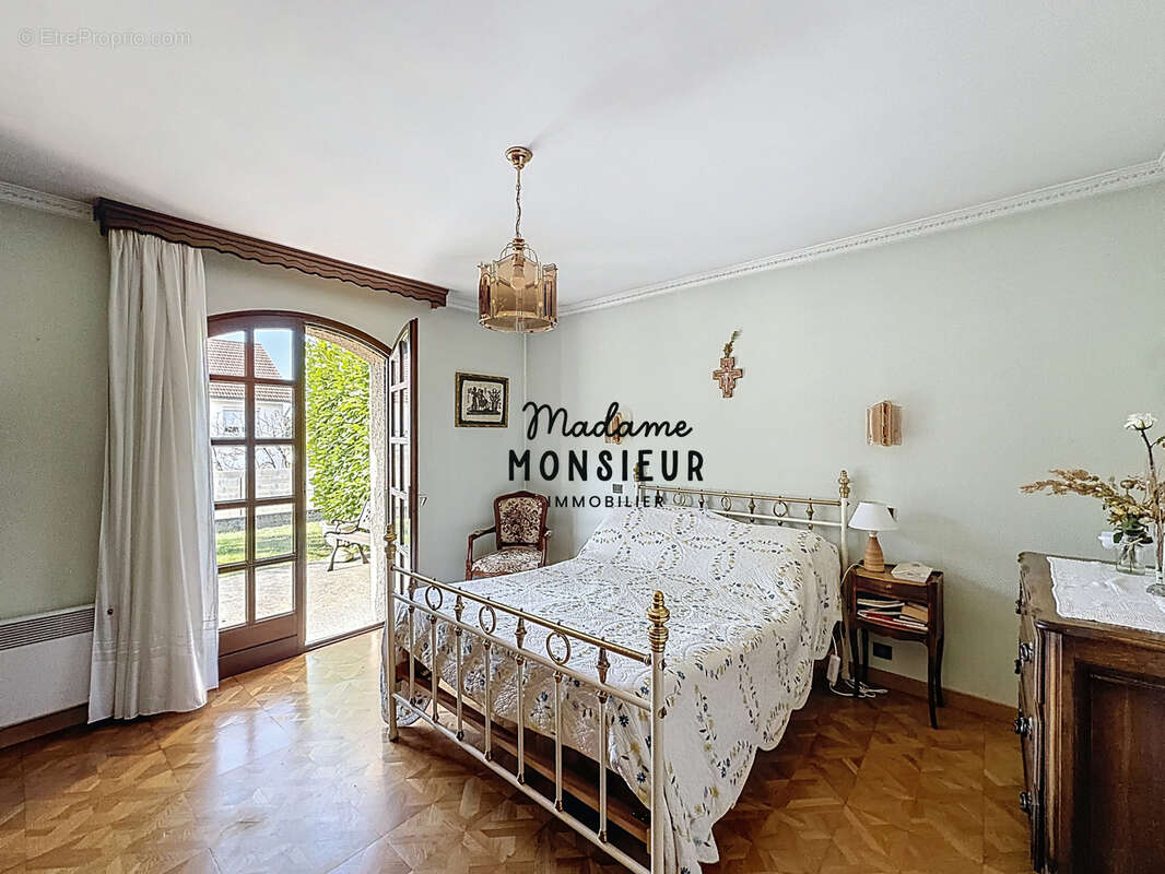 Maison à BOURGOIN-JALLIEU